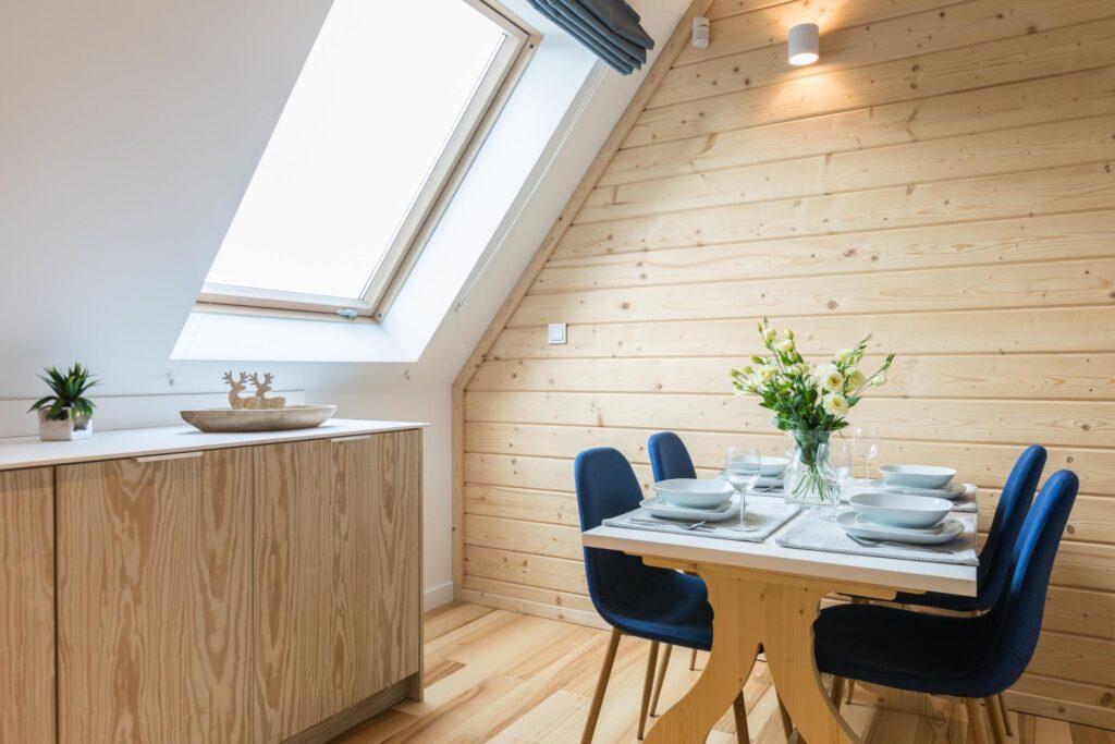 Apartament studio z antresolą